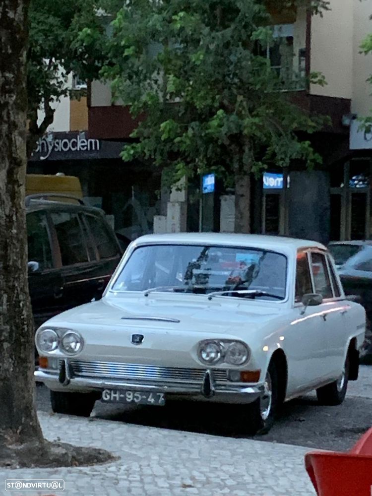 Triumph 2000 - 9
