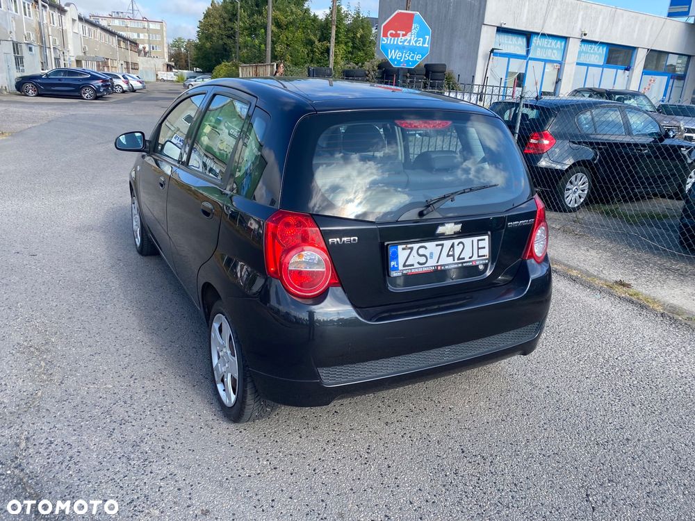 Chevrolet Aveo 1.2 - 26