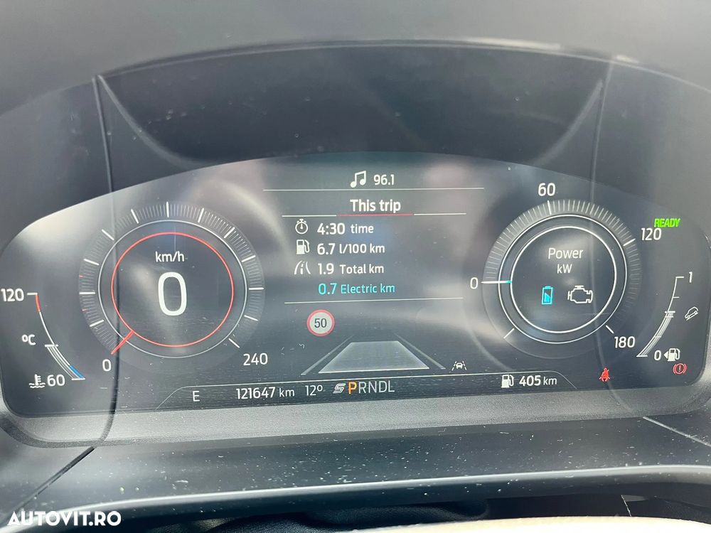 Ford Kuga 2.5 Duratec FHEV TITANIUM X - 37