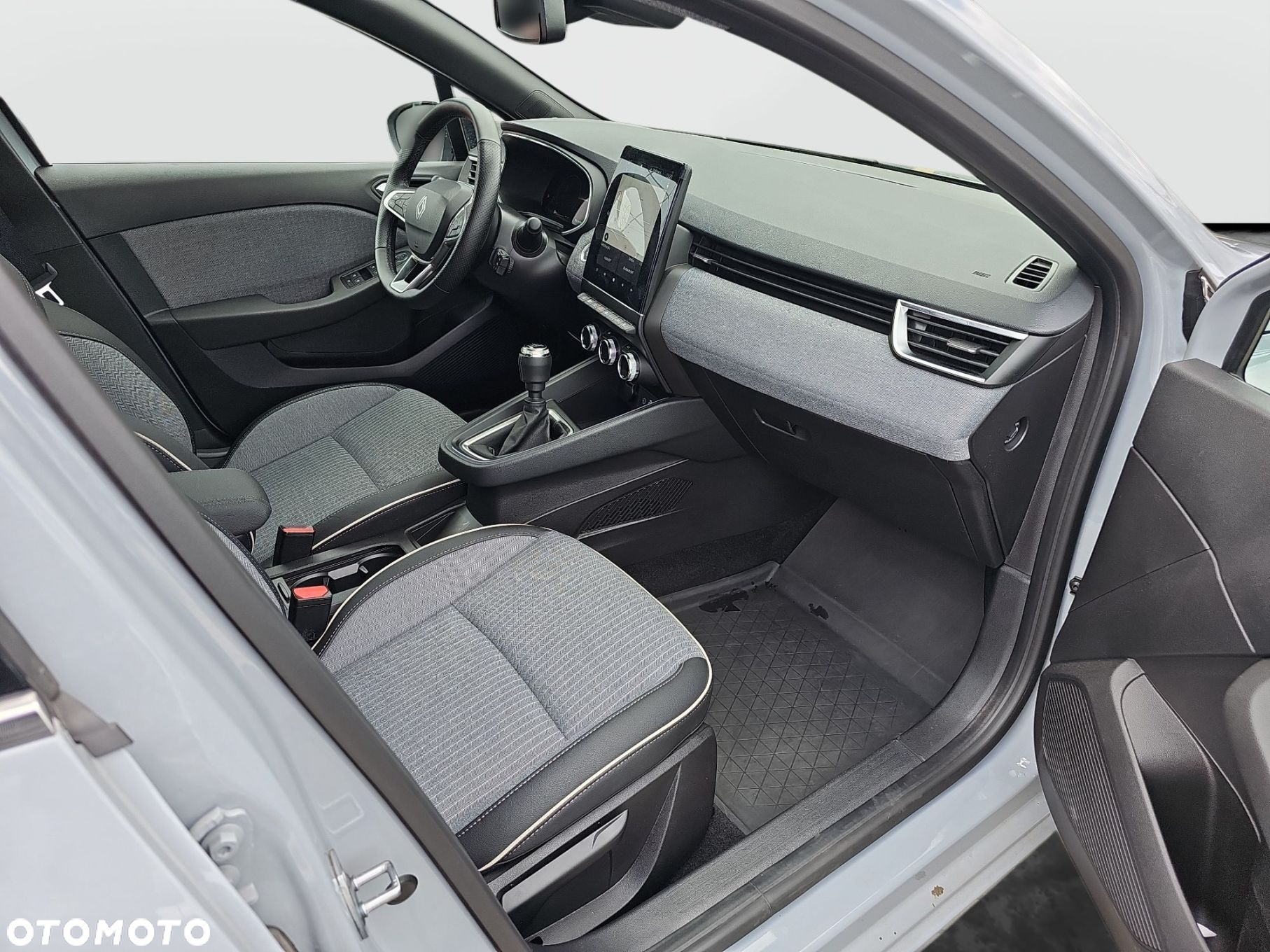 Renault Clio - 13