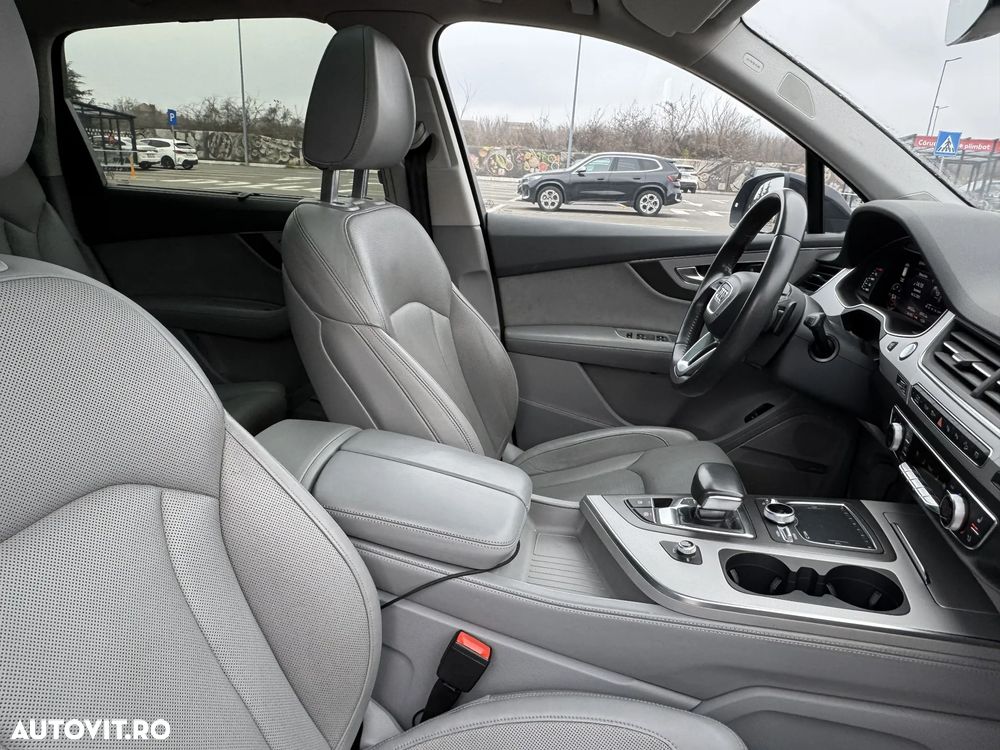 Audi Q7 50 TDI quattro Tiptronic - 23