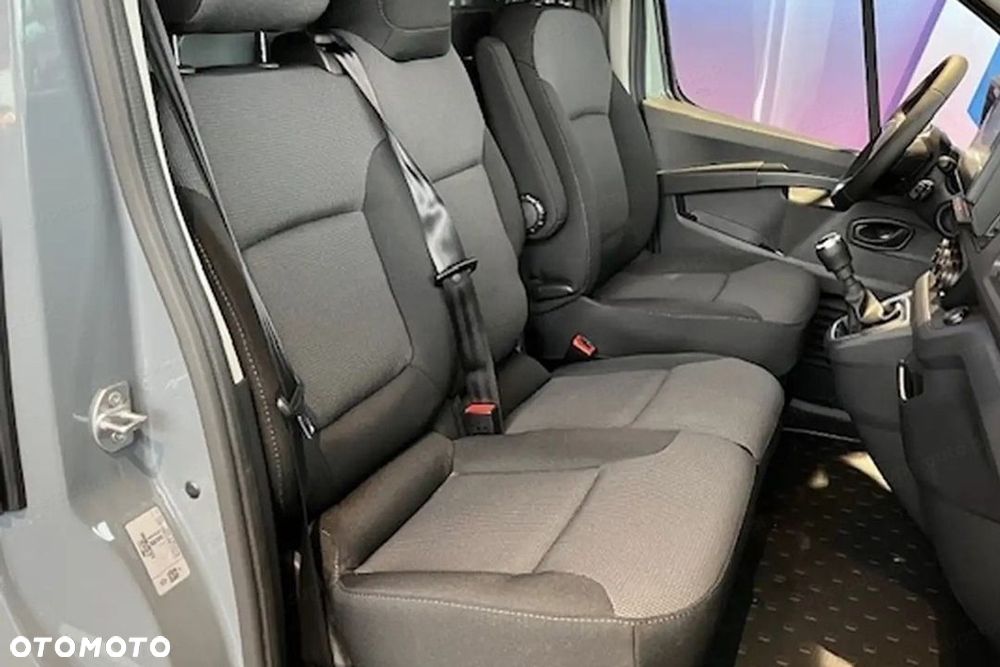 Renault Trafic XL L2H1 Extra 2.0 150KM - 10