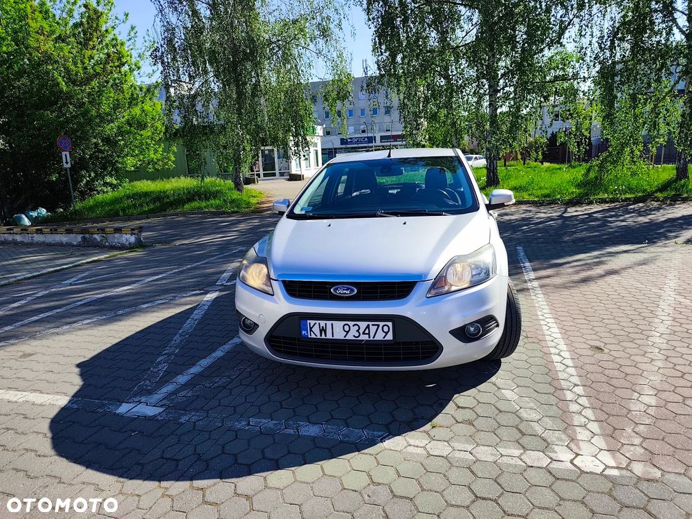 Ford Focus 1.6 Trend - 4