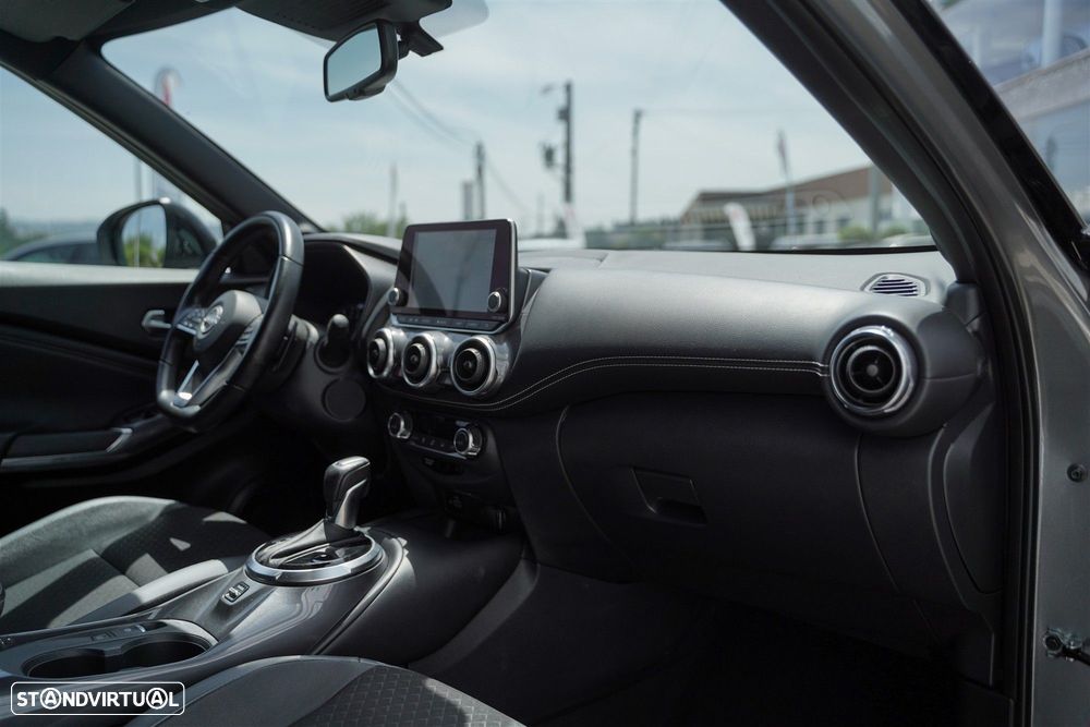Nissan Juke 1.0 DIG-T N-Connecta NAV. DCT - 33