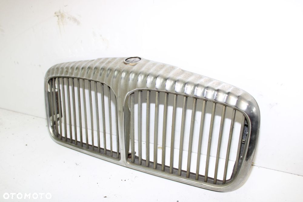 JAGUAR XJ MK3 DAIMLER ATRAPA GRILL CHROM - 2