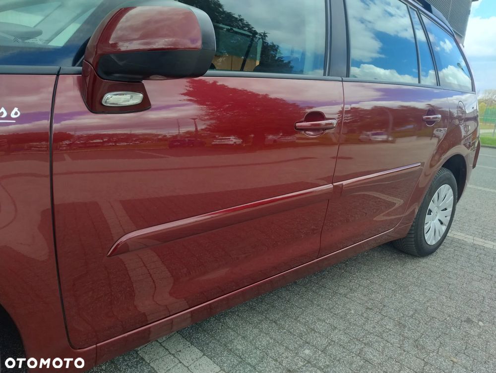 Citroën C4 Grand Picasso 1.8 16V Style - 34