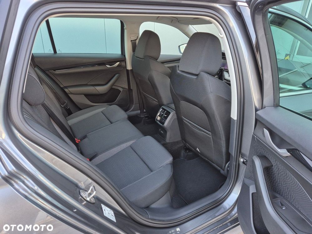 Skoda Octavia 2.0 TSI Drive Selection 4x4 DSG - 13