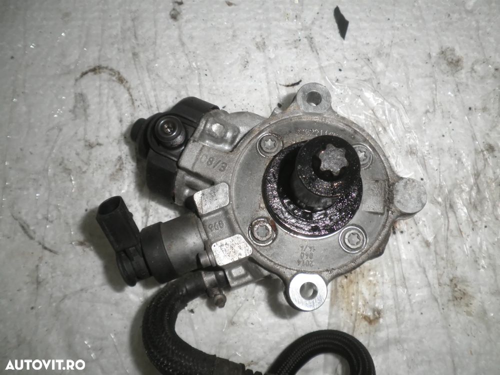 Pompa inalta presiune BMW Seria 3 F30 F31 2.0 d 0445010519 7823452 - 2