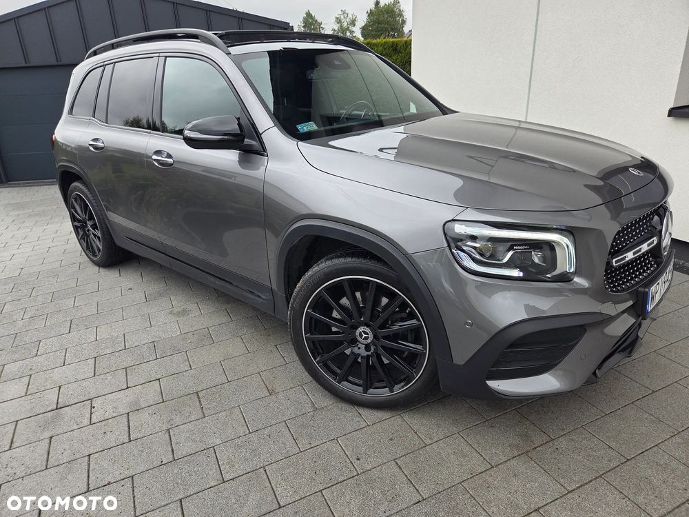 Mercedes-Benz GLB 250 4-Matic AMG Line 8G-DCT - 22
