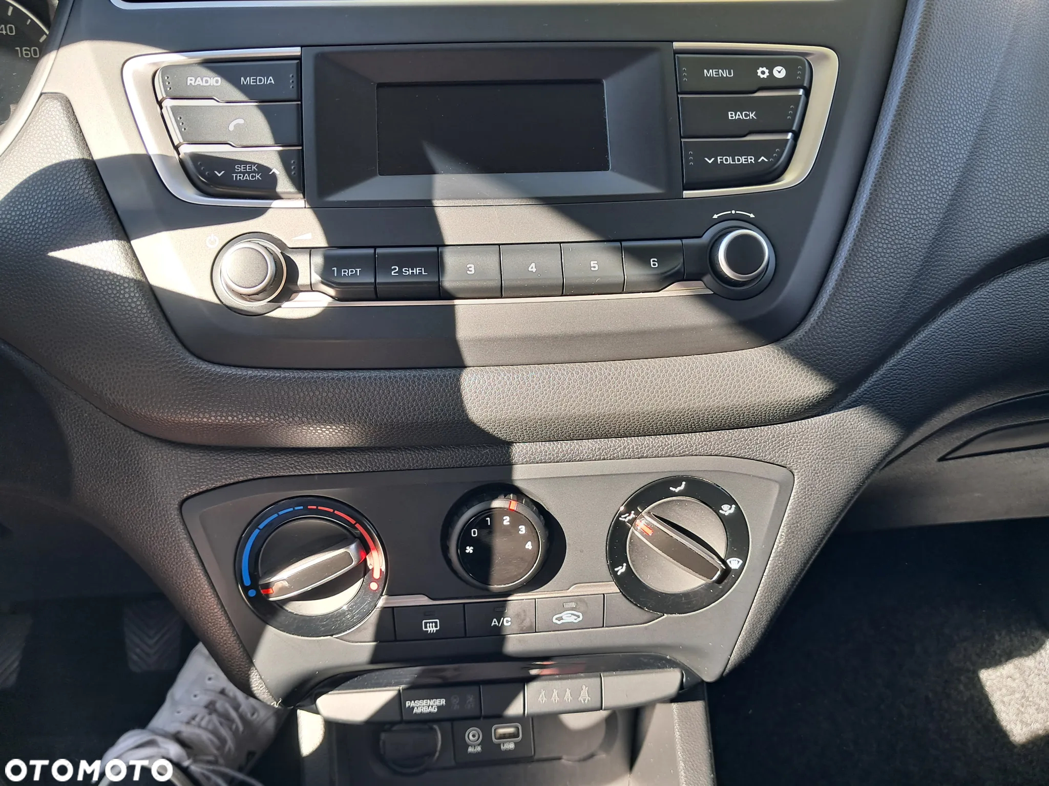 Hyundai i20 1.2 BlueDrive Classic + - 10
