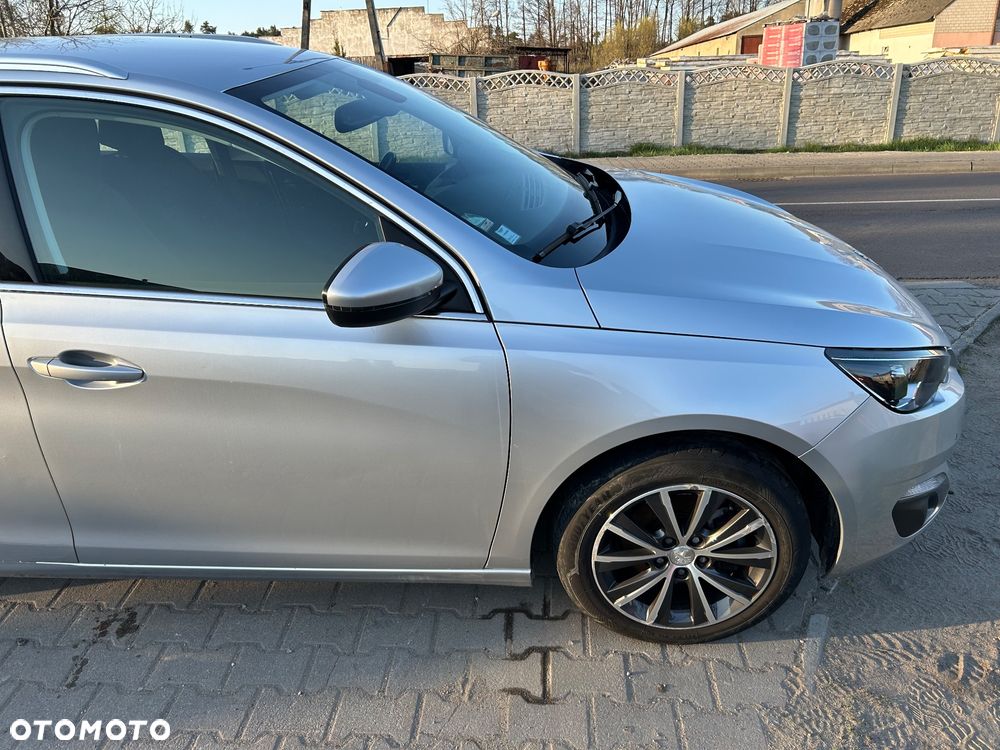 Peugeot 308 - 16