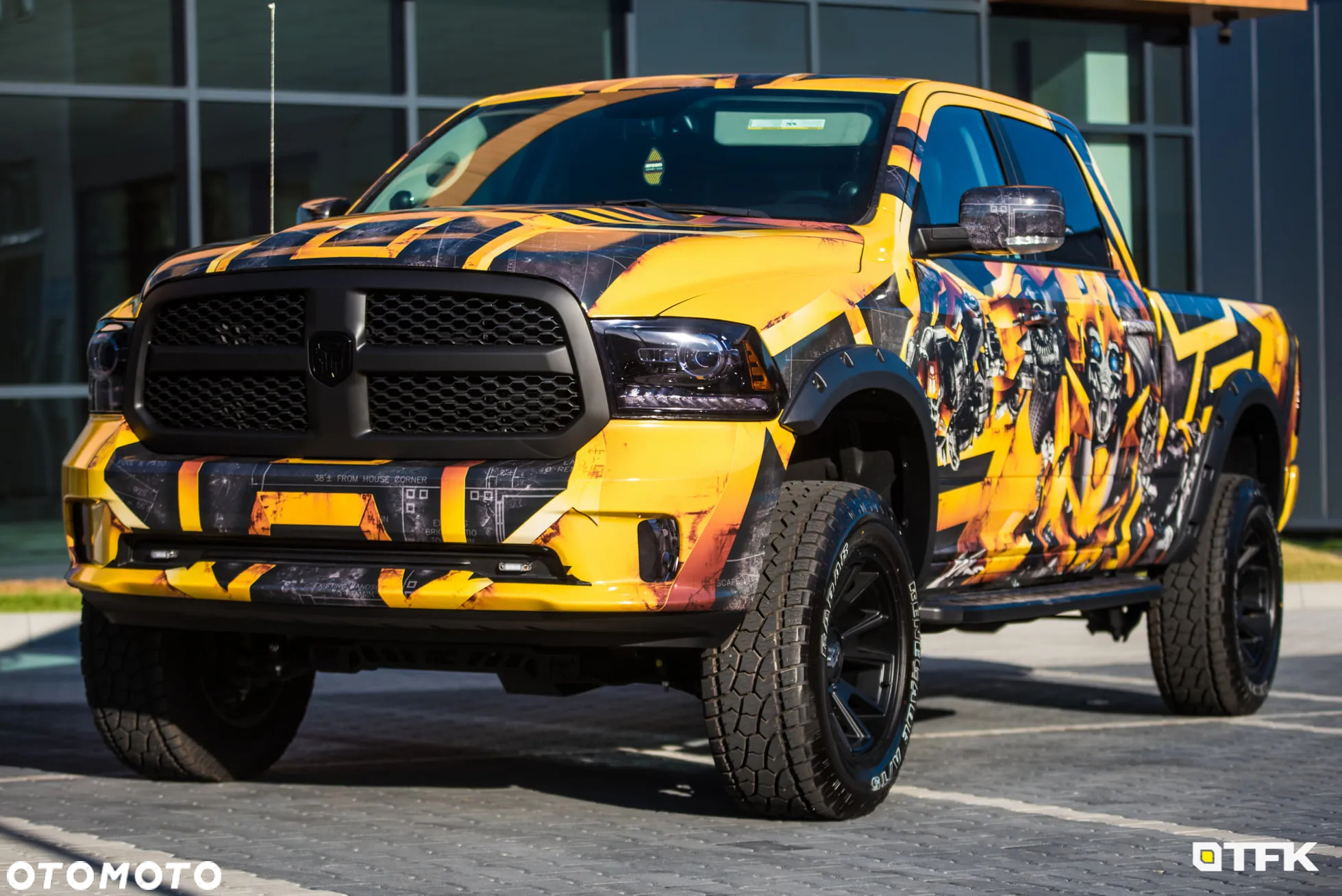 Dodge RAM 1500 5.7 4x4 - 23