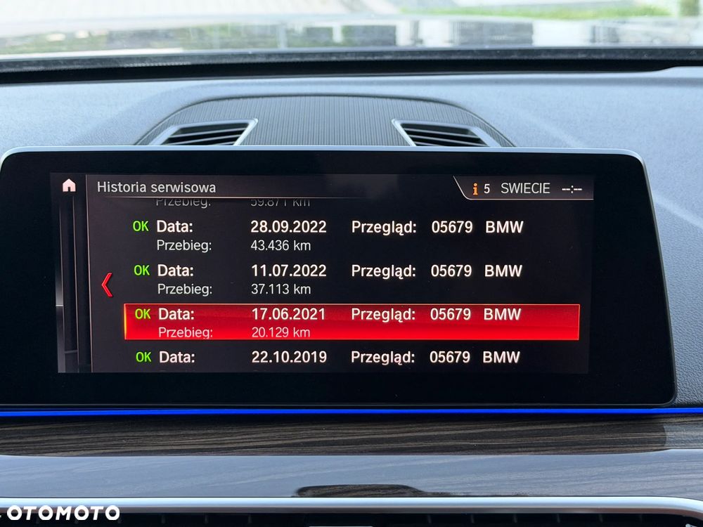 BMW Seria 5 520d M Sport Edition - 39