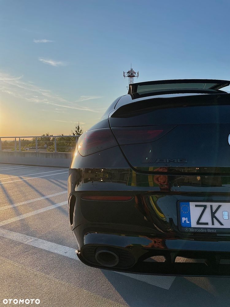 Mercedes-Benz CLA - 12