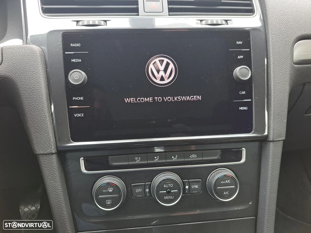 VW Golf 1.6 TDI Highline - 19