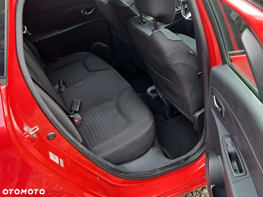 Renault Clio (Energy) dCi 90 Bose Edition - 16