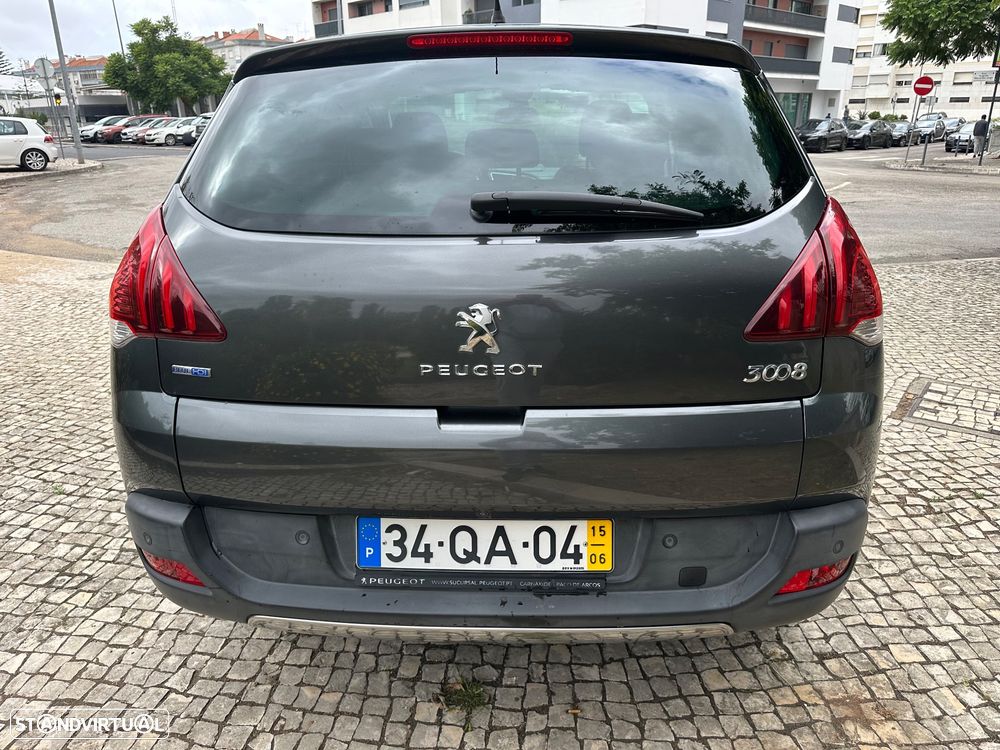 Peugeot 3008 1.6 BlueHDi Style EAT6 - 10