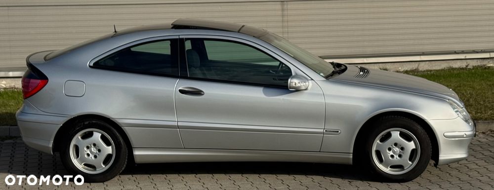 Mercedes-Benz Klasa C - 21