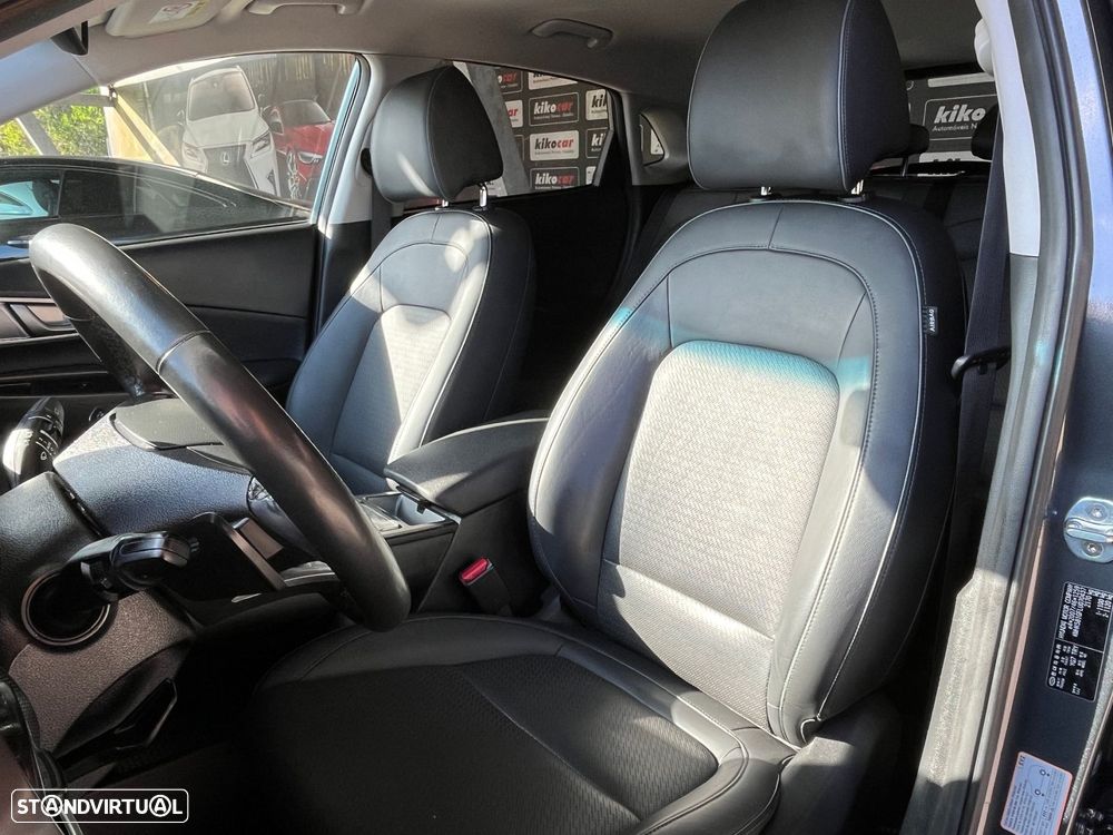 Hyundai Kauai EV 64 kWh Premium - 19