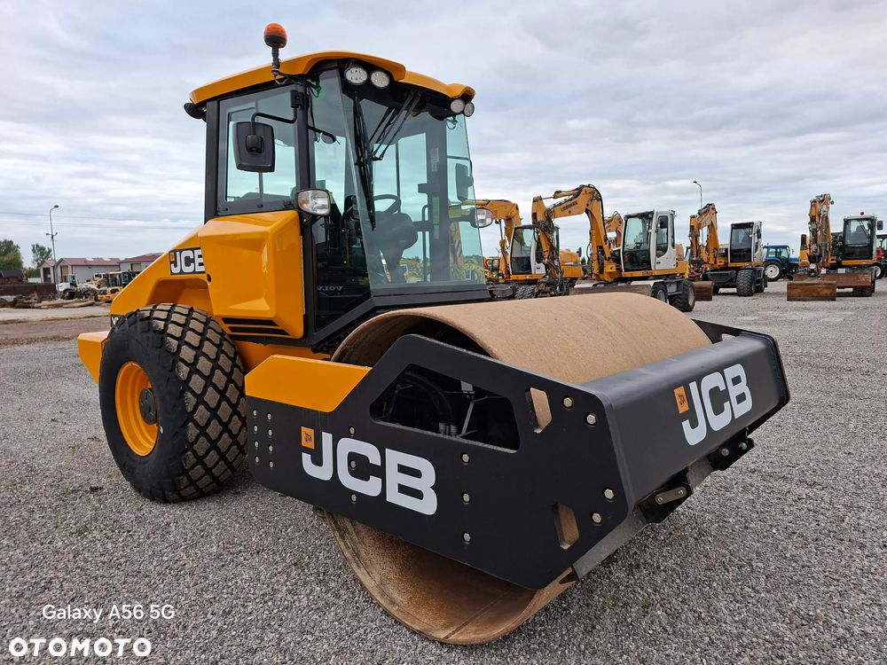 JCB VIBROMAX VM117 Guma-Stal - 6