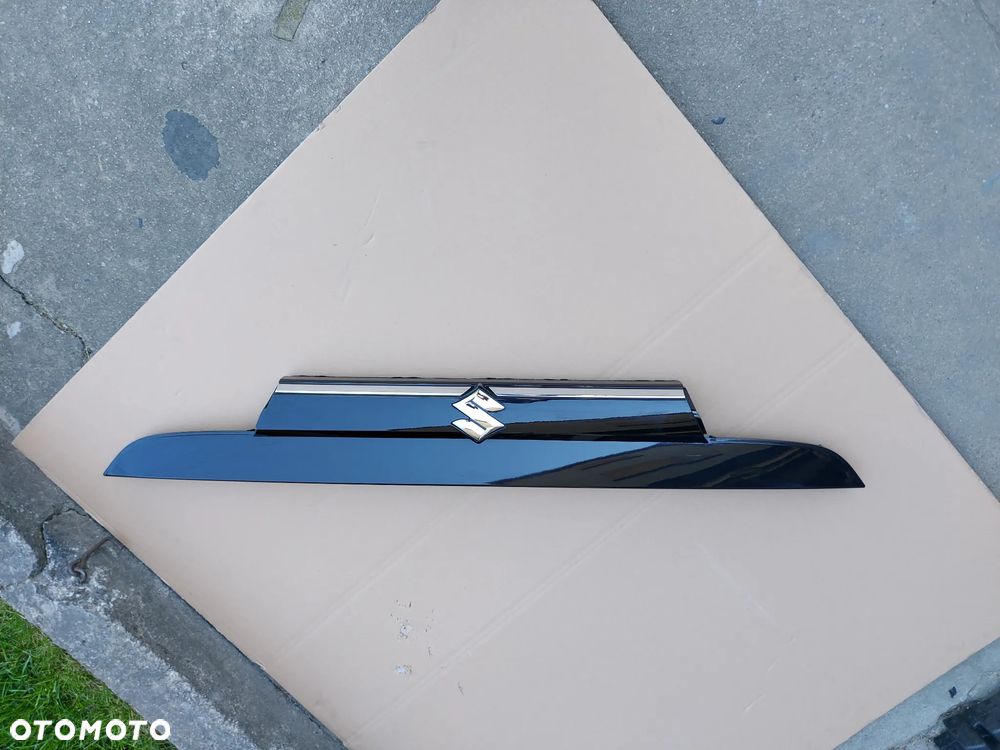 Suzuki S-Cross 21- Nakładka Blenda Klapa Tył - 1
