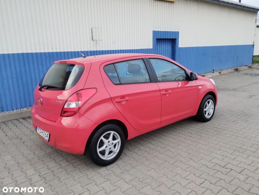 Hyundai i20 1.2 Classic + - 15