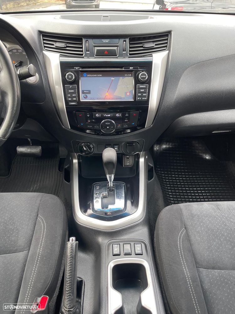 Nissan Navara DC 4x4 Auto EU6 Tekna - 8