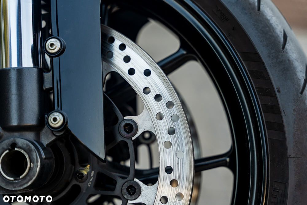 Ducati Monster - 19