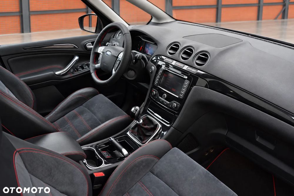 Ford S-Max - 7