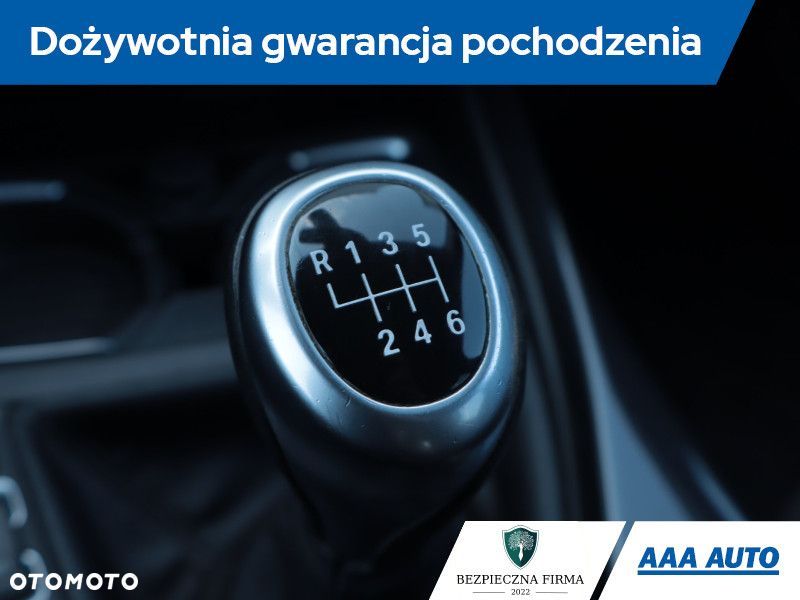 BMW Seria 1 - 21