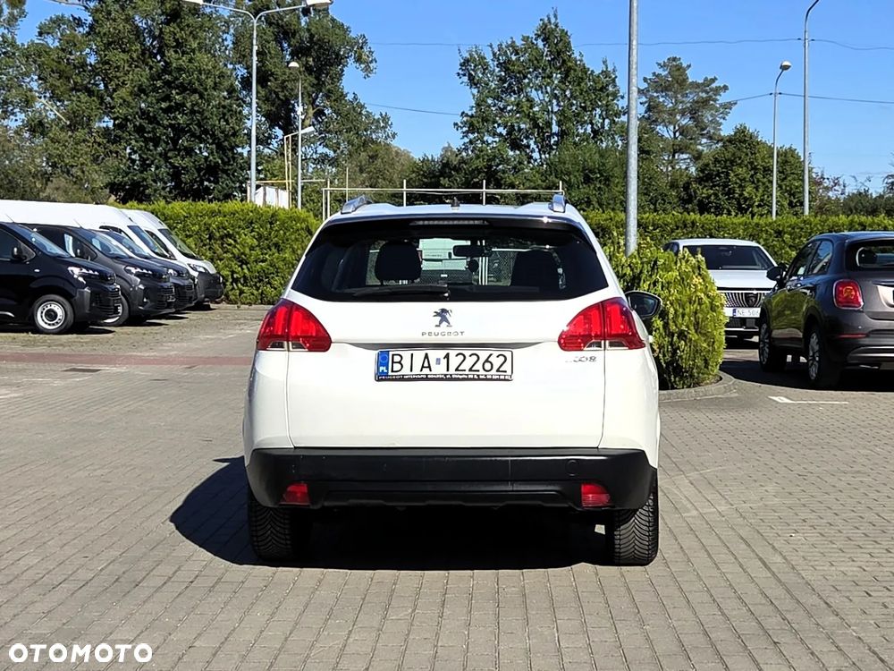 Peugeot 2008 1.2 Pure Tech Active EU6 - 7
