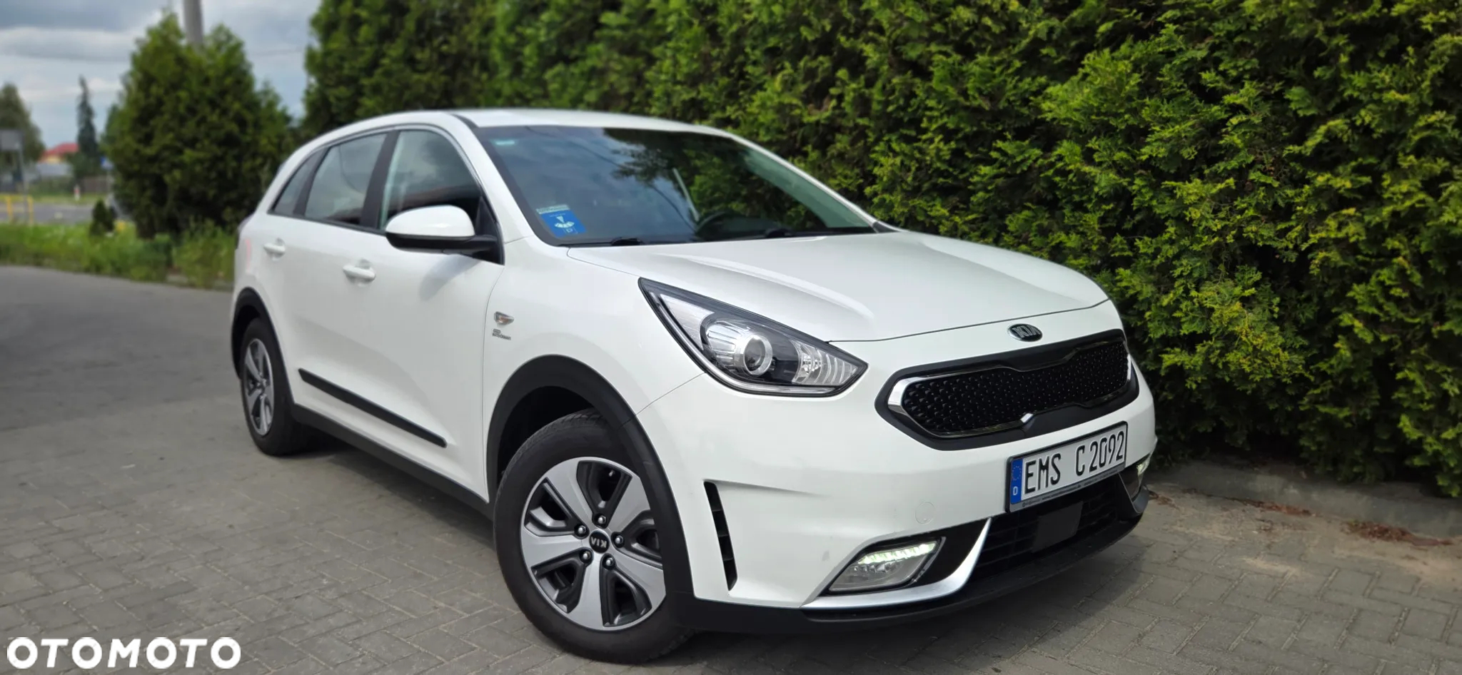 Kia Niro 1.6 GDI Hybrid M - 20