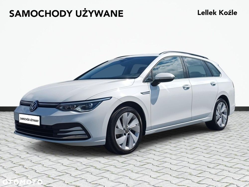 Volkswagen Golf - 1