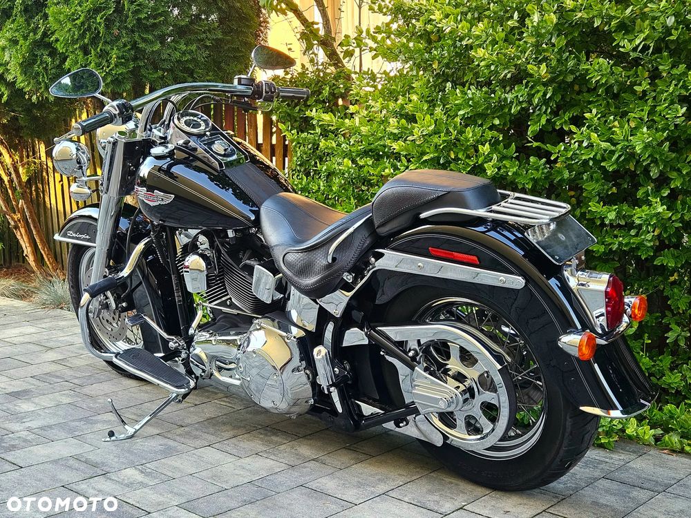 Harley-Davidson Softail Deluxe - 12