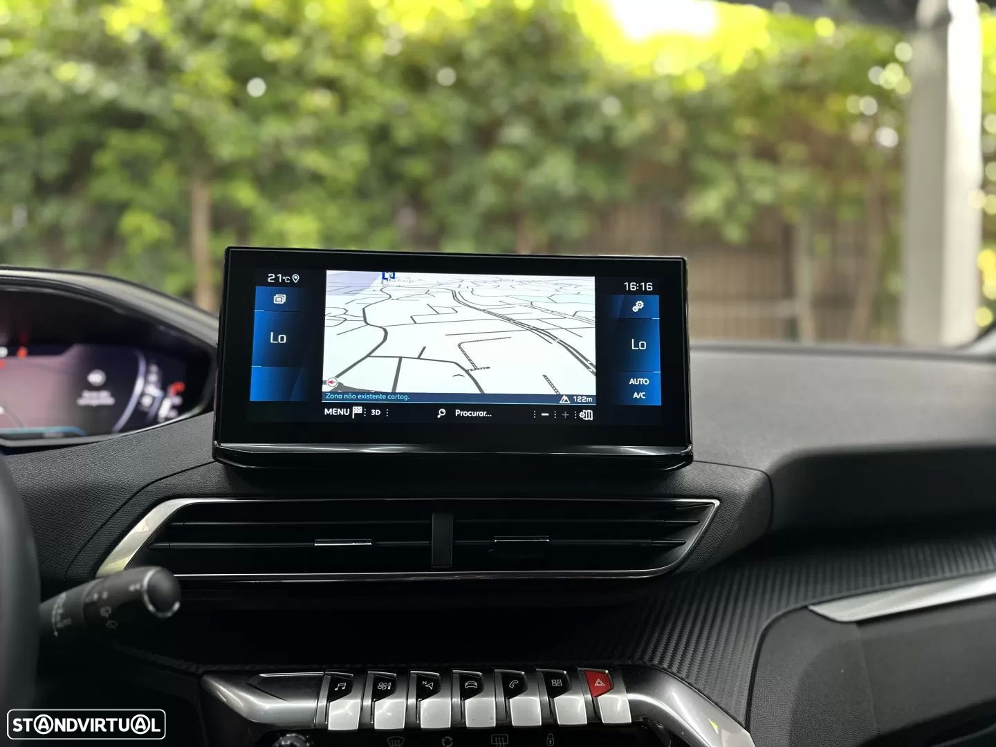 Peugeot 3008 1.2 PureTech Allure Pack EAT8 - 26