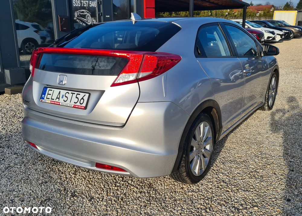 Honda Civic 2.2 i-DTEC S - 13
