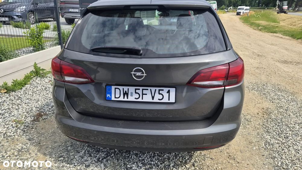Opel Astra 1.6 CDTI Enjoy S&S - 3