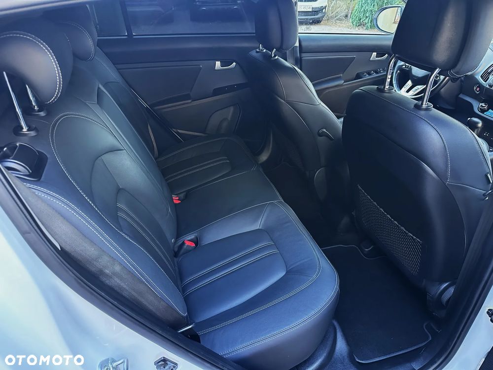 Kia Sportage 2.0 CRDI 184 AWD Platinum Edition - 32