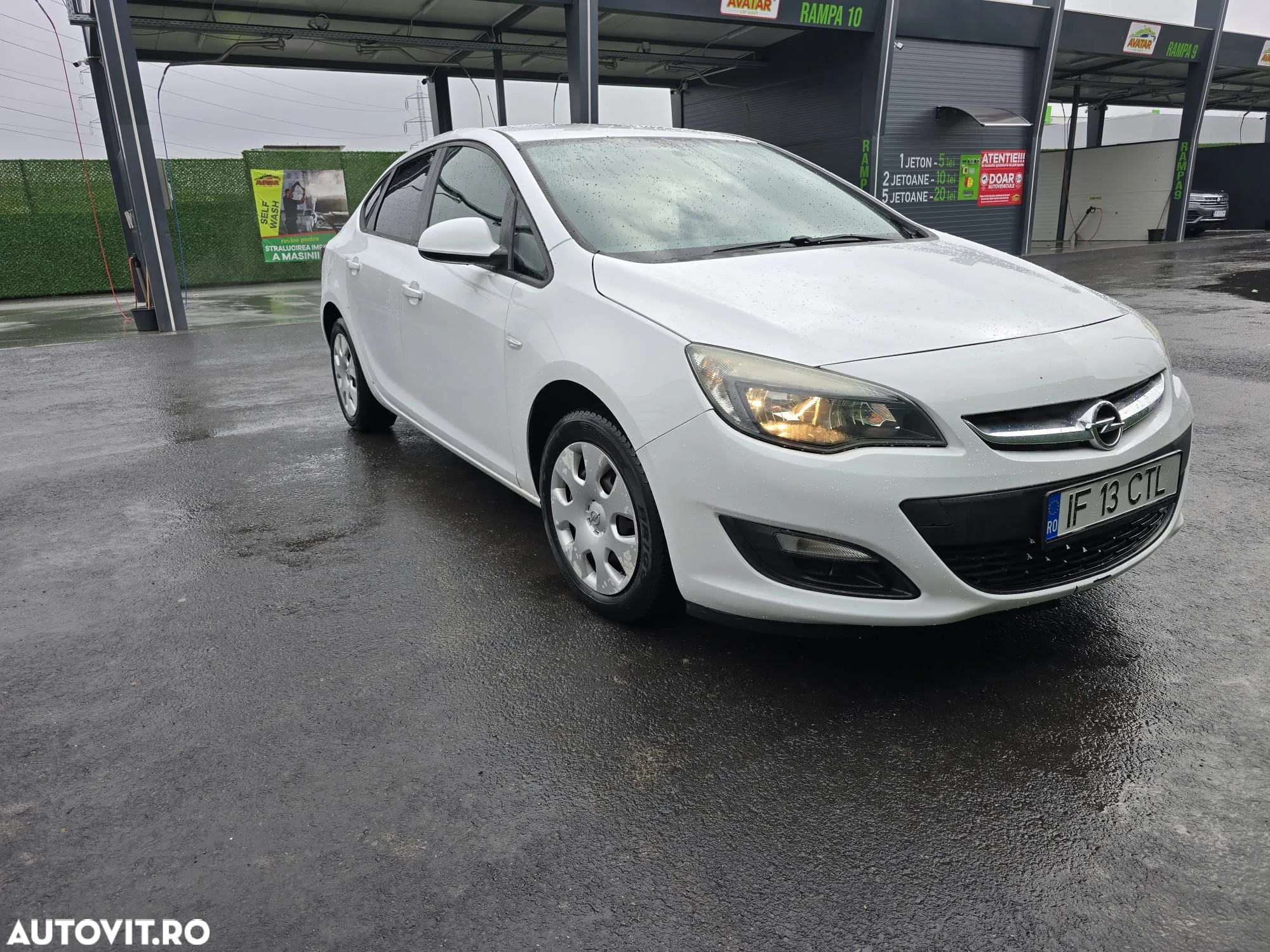 Opel Astra 1.4 ECOTEC Enjoy - 12