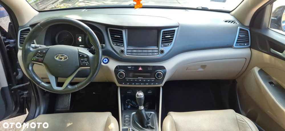 Hyundai Tucson 2.0 CRDI BlueDrive Comfort 2WD - 8