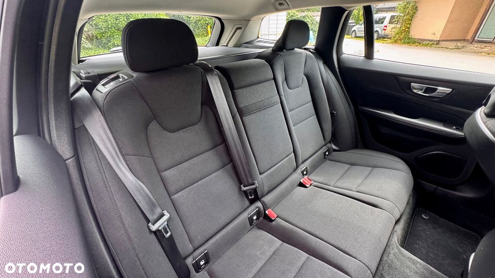 Volvo V60 B3 B DKG Core - 9