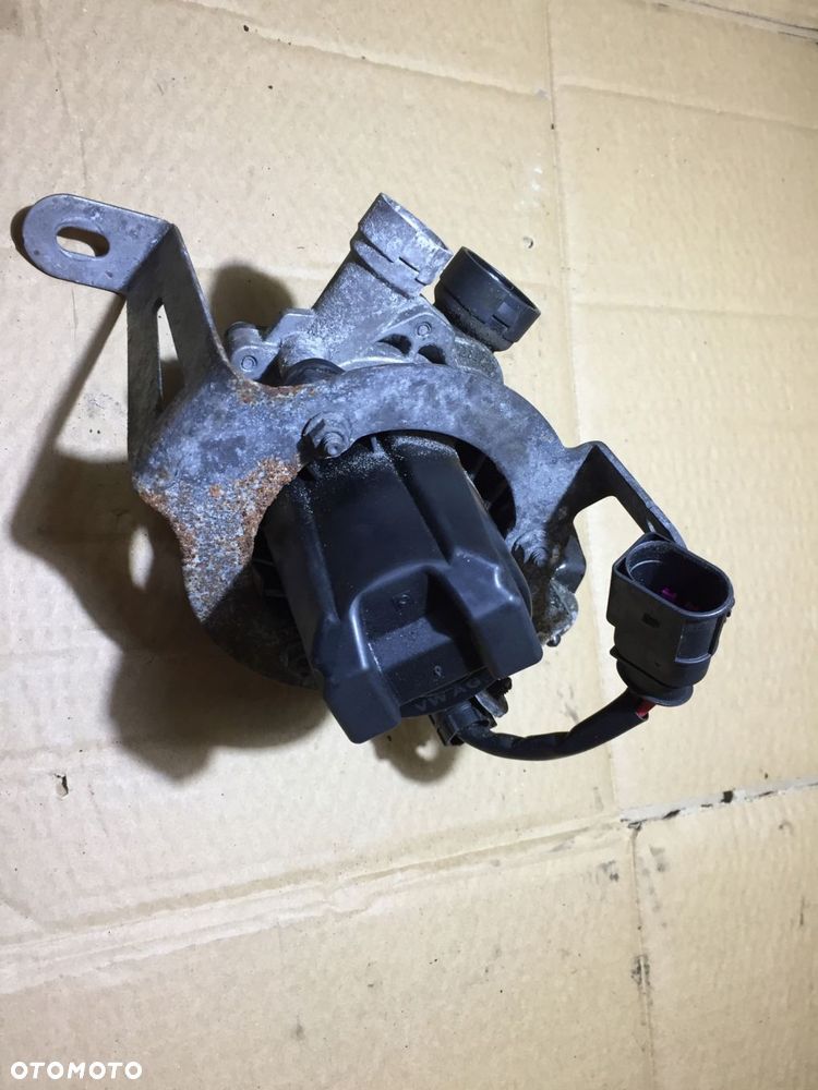 audi a3 8v 2.0 tfsi pompa powietrza wtórnego 04e959231a - 5
