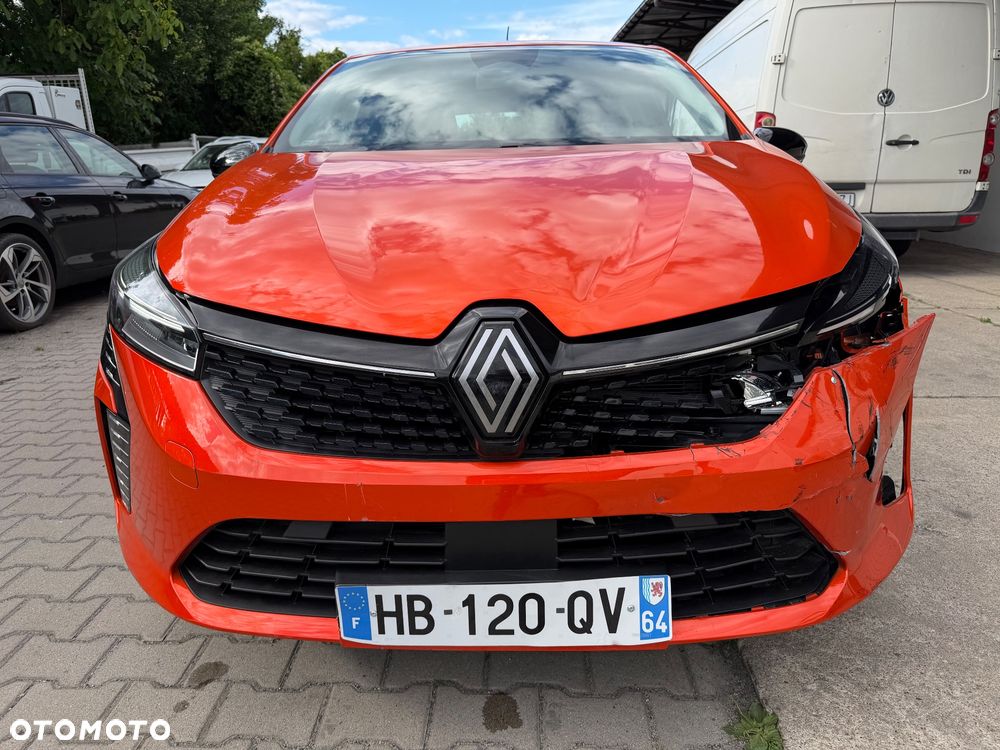 Renault Clio - 25