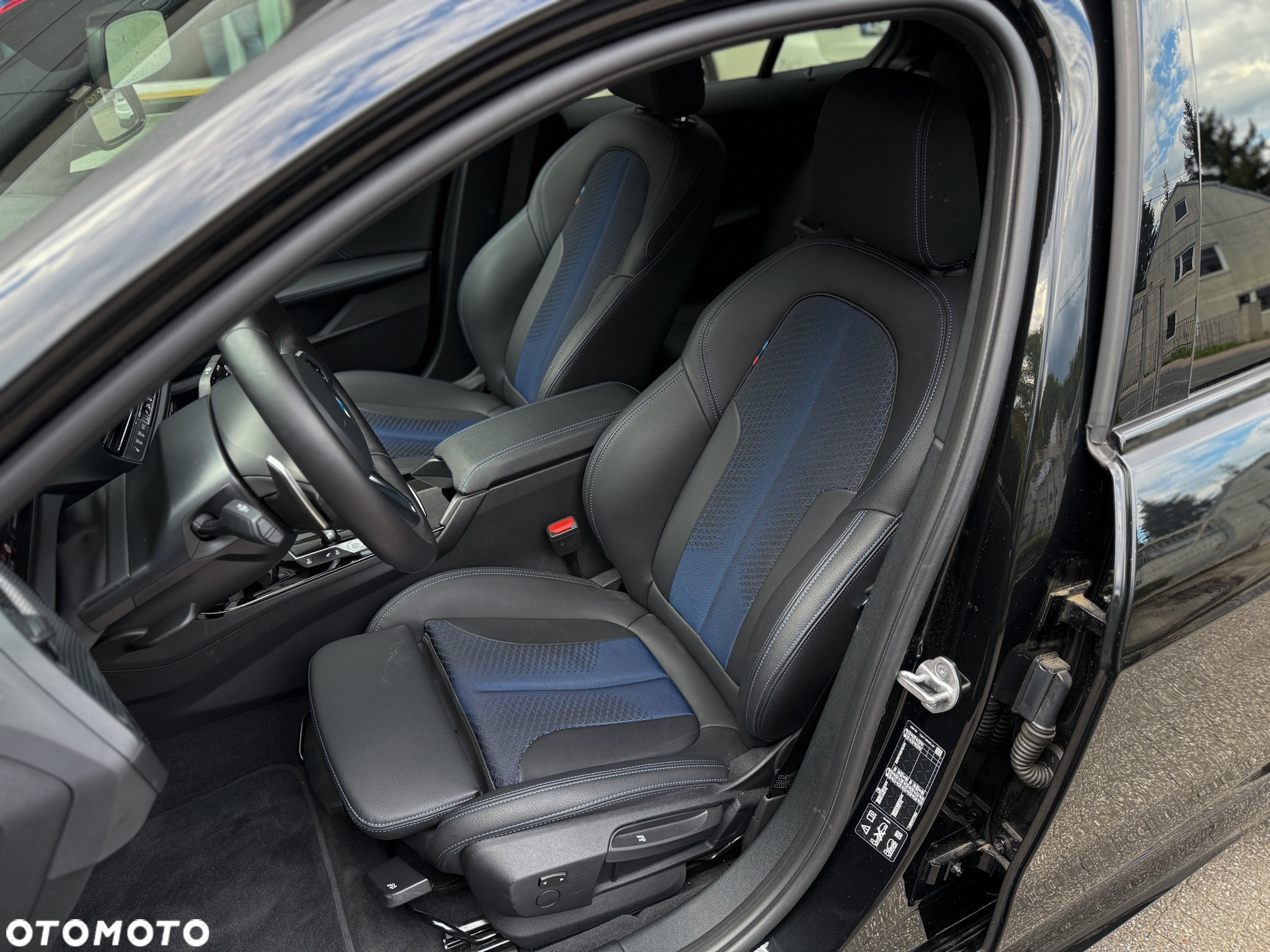 BMW Seria 1 120d xDrive M Sport sport - 14