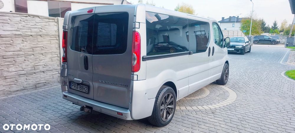 Opel Vivaro 2004 photo 3