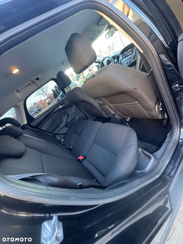 Ford Focus - 11