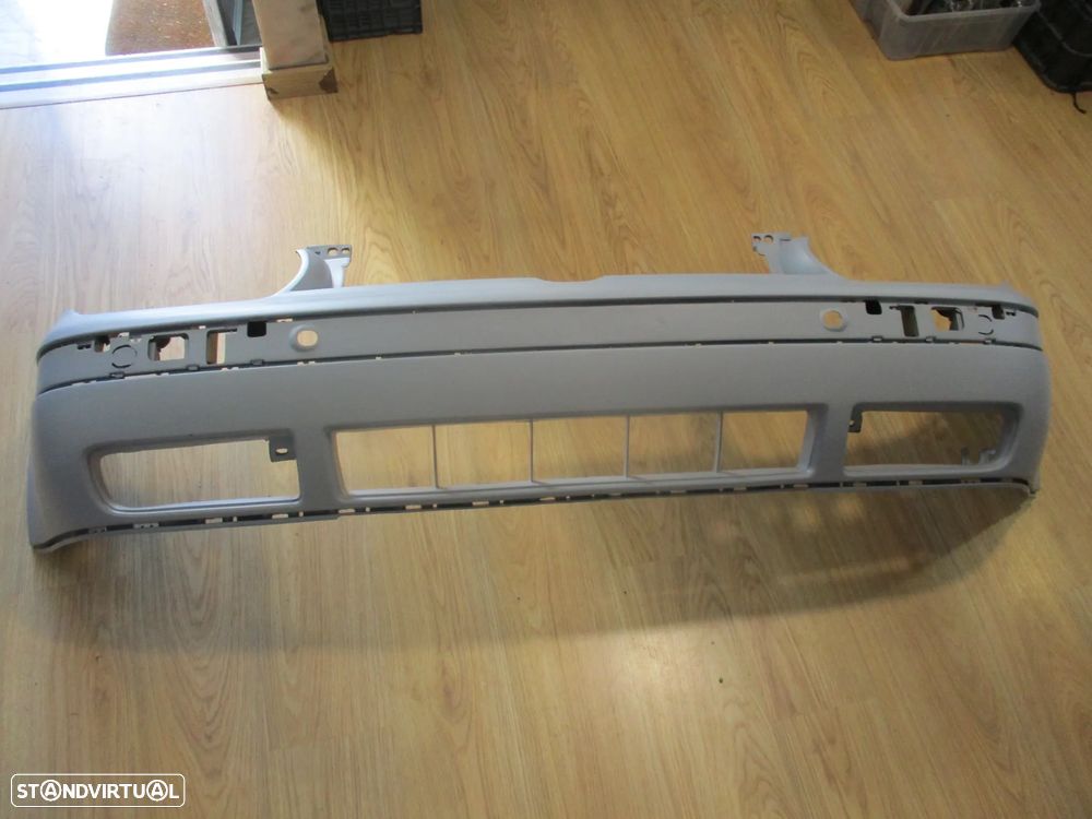 para choques vw Volkswagen golf IV 1998 a 2001 (Novo) - 1