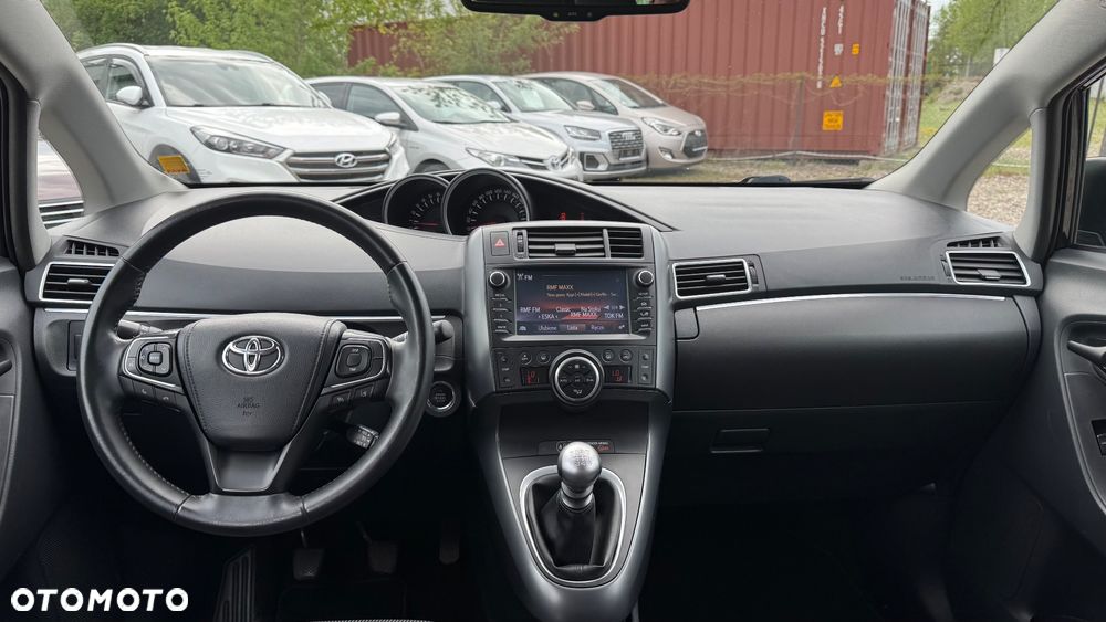 Toyota Verso 1.8 Premium EU5 7os - 34
