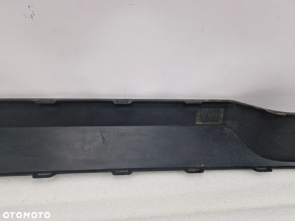 HONDA CIVIC HB TYPE R 16- TYLNA ŚRODKOWA LISTWA / KRATKA ZDERZAKA TYLNEGO TYLNIEGO TYŁ , NR 71507-TGH-A0 , NR AUKCJI KR140 - 10