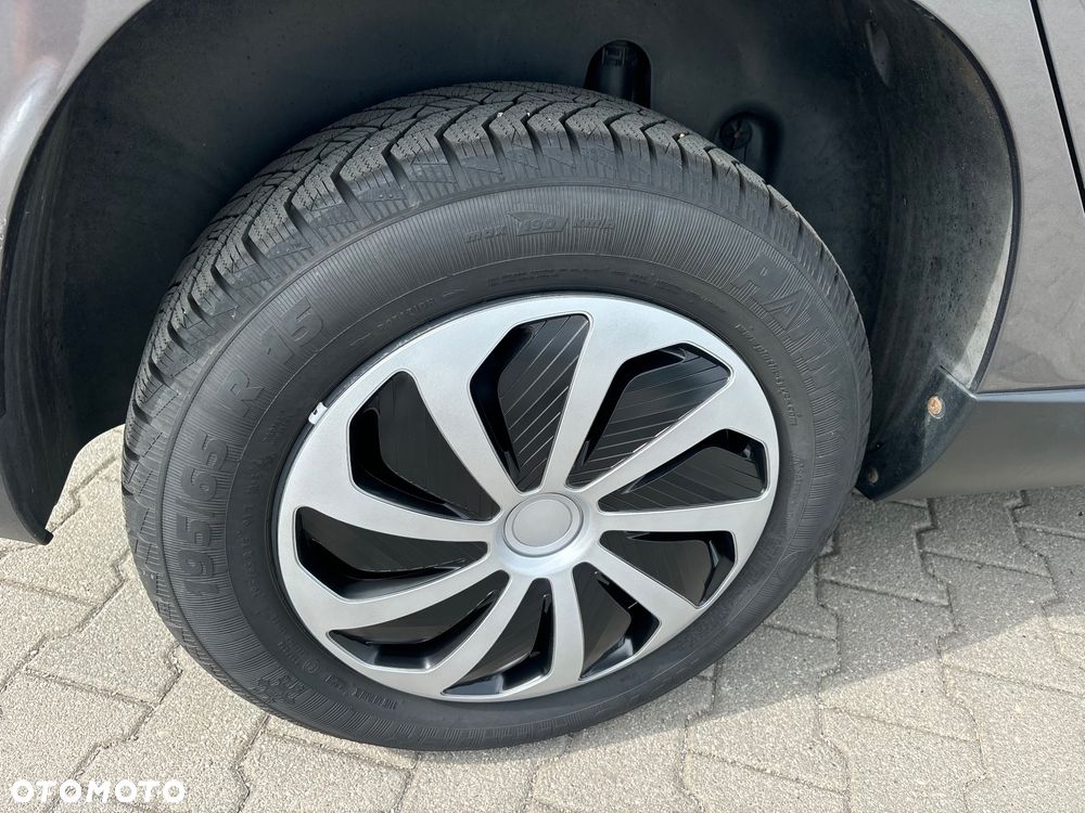 Peugeot 2008 e-HDi FAP 92 STOP & START Active - 27